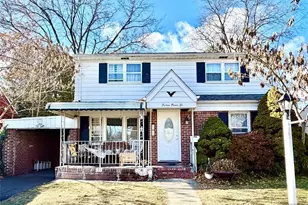 15-26 Elmary Pl, Fair Lawn, NJ 07410 - Photo 1