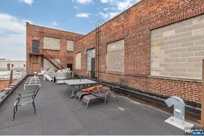 127 Coit Street, Irvington, NJ 07111 - Photo 18