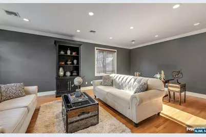 17 Jefferson Avenue, Cresskill, NJ 07626 - Photo 6
