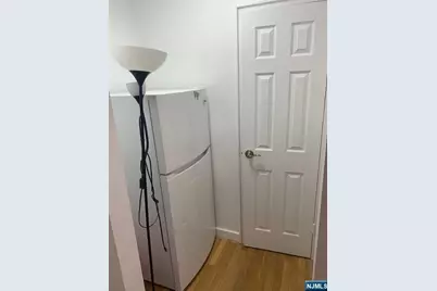 2329 Hudson Terrace C12 #C12, Fort Lee, NJ 07024 - Photo 4