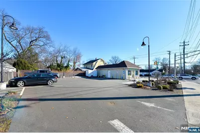 6-01 Plaza Road, Fair Lawn, NJ 07410 - Photo 6