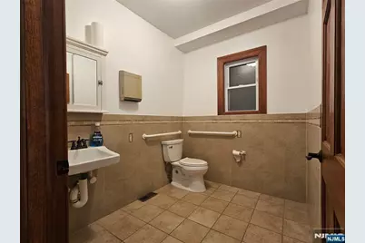 183 Park Avenue 1 #1, East Rutherford, NJ 07073 - Photo 12