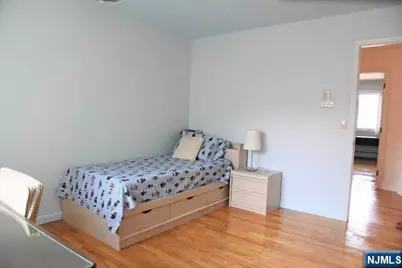 39 Irving Avenue, Englewood Cliffs, NJ 07632 - Photo 22