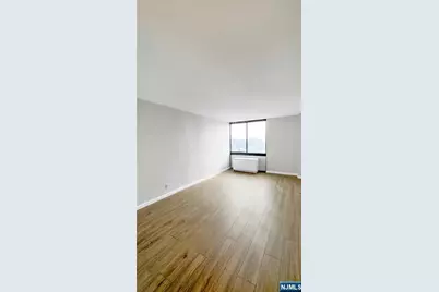770 Anderson Avenue 15A #15A, Cliffside Park, NJ 07010 - Photo 22