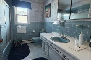 21 Pilgrim Ct, Bloomfield, NJ 07003 - Photo 10