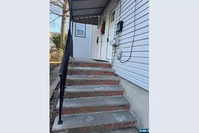 135 Home Avenue 1st Floor #1st Floor, Rutherford, NJ 07070 - Photo 2