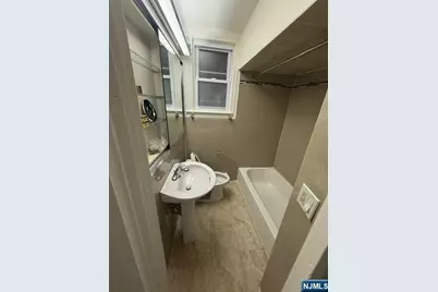 751 25th Street, Paterson, NJ 07504 - Photo 6