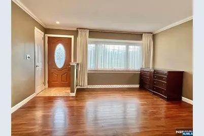 6 White Beeches Drive, Dumont, NJ 07628 - Photo 2