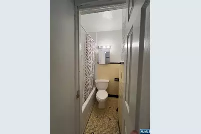 159 Westminster Place 2 #2, Lodi, NJ 07644 - Photo 4