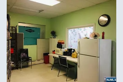 439-447 Kearny Avenue 441 #441, Kearny, NJ 07032 - Photo 10