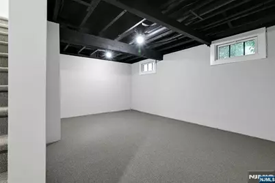 25 Marinus Street, Rochelle Park Township, NJ 07662 - Photo 14