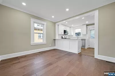 25 Marinus Street, Rochelle Park Township, NJ 07662 - Photo 8