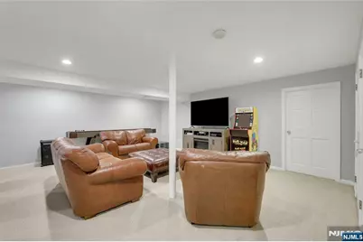 10 Greenup Court, Wayne, NJ 07470 - Photo 32