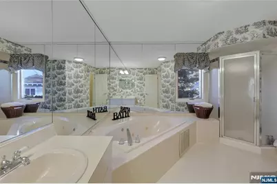 10 Greenup Court, Wayne, NJ 07470 - Photo 22