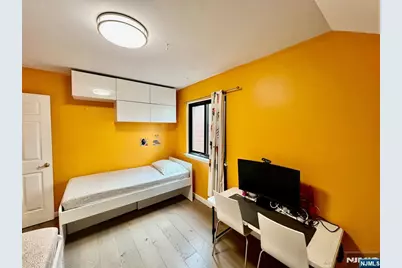 195 Sandcastle Key, Secaucus, NJ 07094 - Photo 26