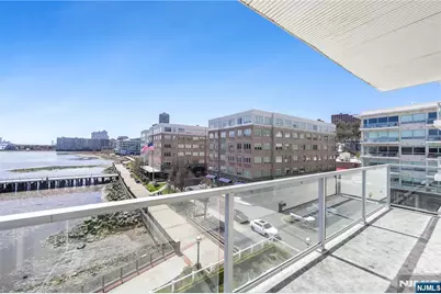 15 Somerset 420 #420, Edgewater, NJ 07020 - Photo 20