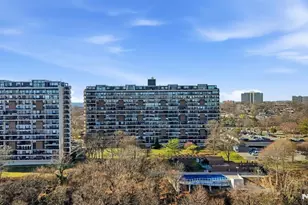 2 Horizon 1010, Fort Lee, NJ 07024 - Photo 42