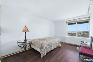 2 Horizon 1010, Fort Lee, NJ 07024 - Photo 16