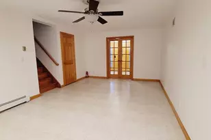 248 Oakwood Dr, Paramus, NJ 07652 - Photo 4