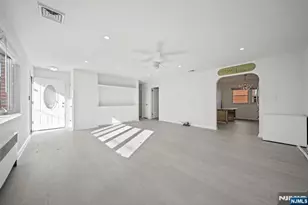 23 Arn Terrace Floor 1, Secaucus, NJ 07094 - Photo 4