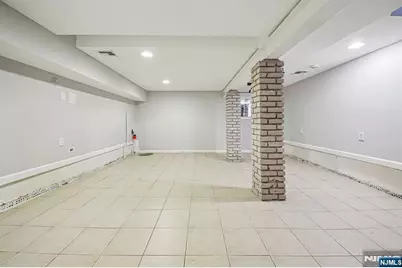 80 W 18th Street, Weehawken, NJ 07086 - Photo 32