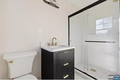 442 Ellis Place, Wyckoff Township, NJ 07481 - Photo 20