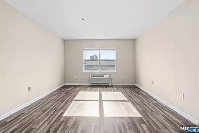 905 River Road 224 #224, Edgewater, NJ 07020 - Photo 2