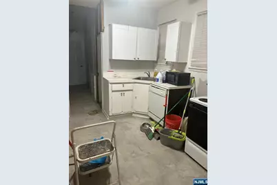 5 Farnham Avenue, Garfield, NJ 07026 - Photo 6