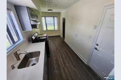 432 Broad Avenue, Ridgefield, NJ 07657 - Photo 1