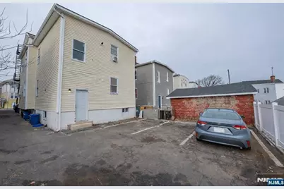 65 Grove Street, Bloomfield, NJ 07003 - Photo 44