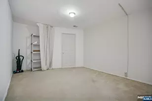 2384 Quill Ct, Mahwah, NJ 07430 - Photo 20