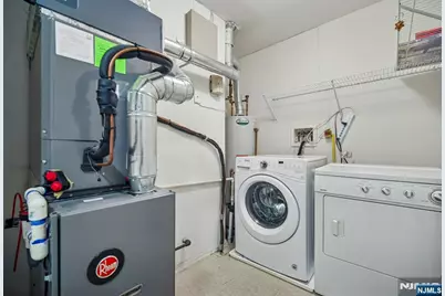 2384 Quill Court, Mahwah, NJ 07430 - Photo 18