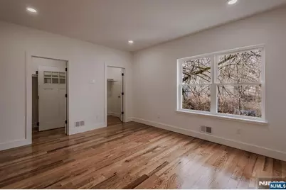 29 Kent Street, Newark, NJ 07108 - Photo 18