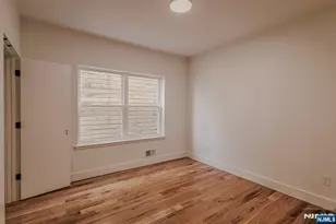 29 Kent St, Newark, NJ 07108 - Photo 12