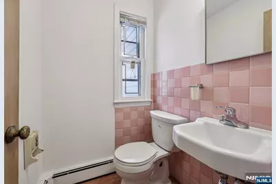 140 Van Nostrand Avenue, Englewood, NJ 07631 - Photo 14