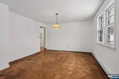 140 Van Nostrand Avenue, Englewood, NJ 07631 - Photo 8