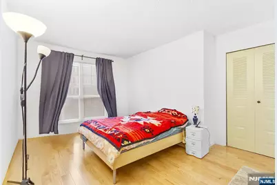 696 Pepperidge Road, Mahwah, NJ 07430 - Photo 8