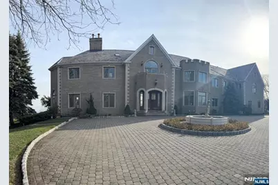 24 Club Way, Montclair, NJ 07009 - Photo 18