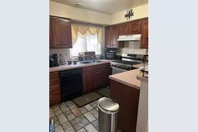 382 E Lakeview Avenue 1 #1, Clifton, NJ 07011 - Photo 10