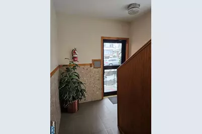 382 E Lakeview Avenue 1 #1, Clifton, NJ 07011 - Photo 2