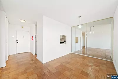 7855 Boulevard East 14K #14K, North Bergen, NJ 07047 - Photo 6