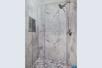 126 Abbie Court, Guttenberg, NJ 07093 - Photo 14