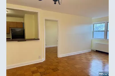 39 39th Street 3H #3H, Paterson, NJ 07514 - Photo 6