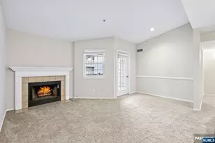 690 Rt 23 1349, Wayne, NJ 07470 - Photo 4