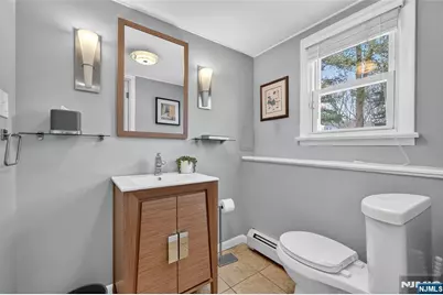 90 Birchwood Terrace, Wayne, NJ 07470 - Photo 10