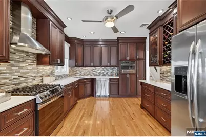 90 Birchwood Terrace, Wayne, NJ 07470 - Photo 20