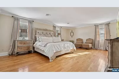 910 Huron Road, Franklin Lakes, NJ 07417 - Photo 22