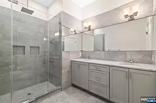 231 1st Street 1B, Jersey City, NJ 07302 - Photo 20