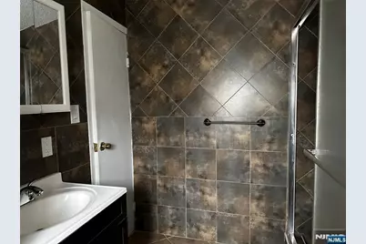 449 Taft Avenue 2 #2, Woodland Park, NJ 07424 - Photo 12