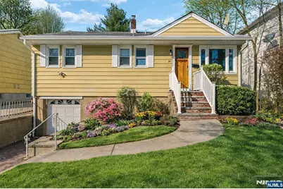 14 Weeks Court, Clifton, NJ 07013 - Photo 1